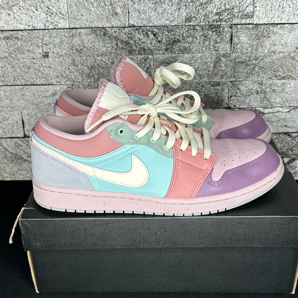 Jordan 1 Low Easter Pastel - M9.5/W11